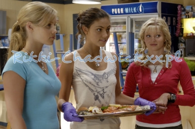Rikki Cleo Emma1 28tc852.jpg
